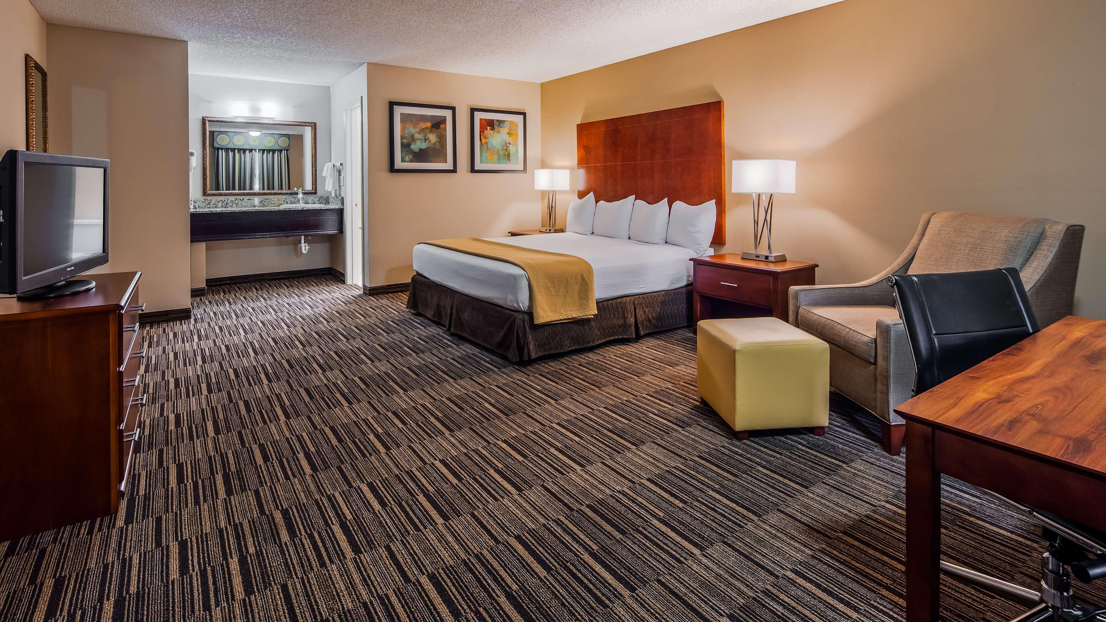 Best Western Sunday House Inn Кервилл Экстерьер фото
